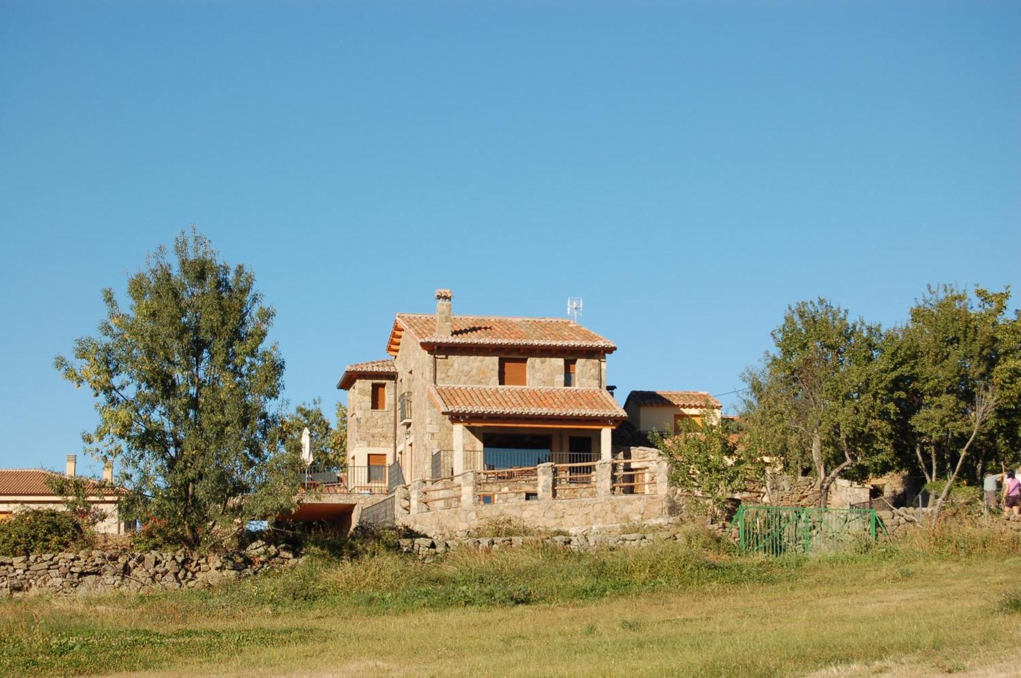 Casas Rurales Lalo Y Chelo La Aldehuela Ngoại thất bức ảnh