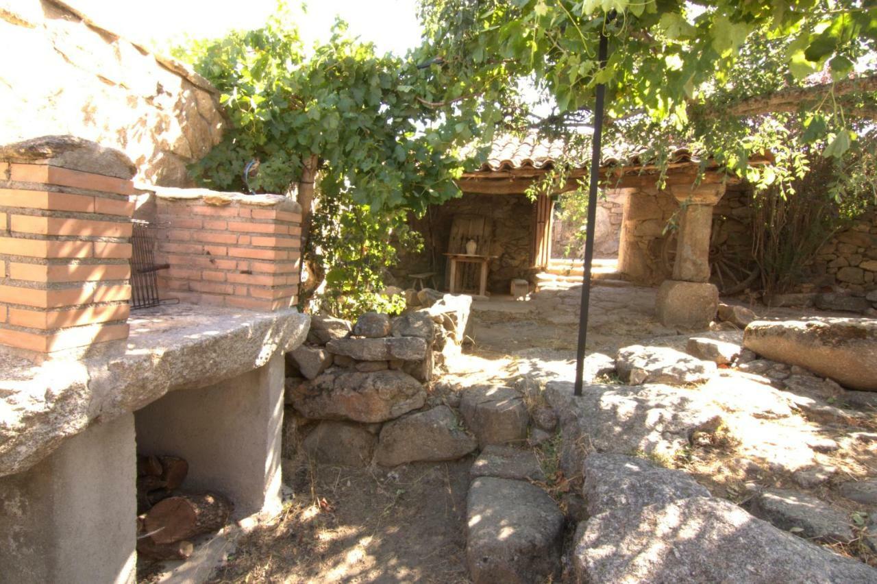 Casas Rurales Lalo Y Chelo La Aldehuela Ngoại thất bức ảnh